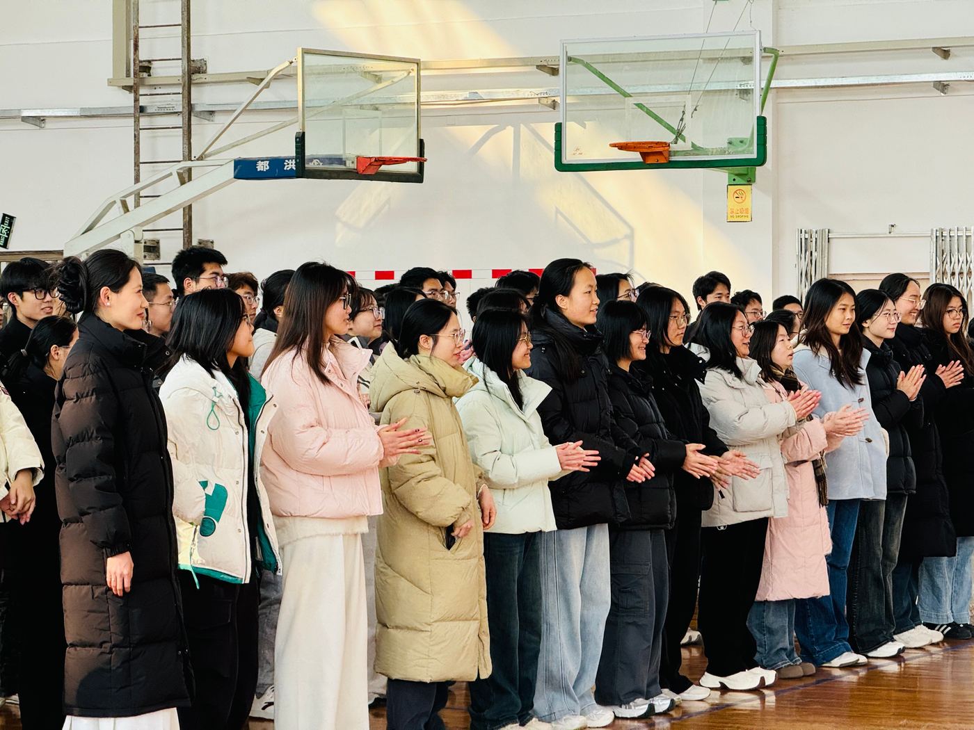 合肥工业大学新生团建活动 · 新人训